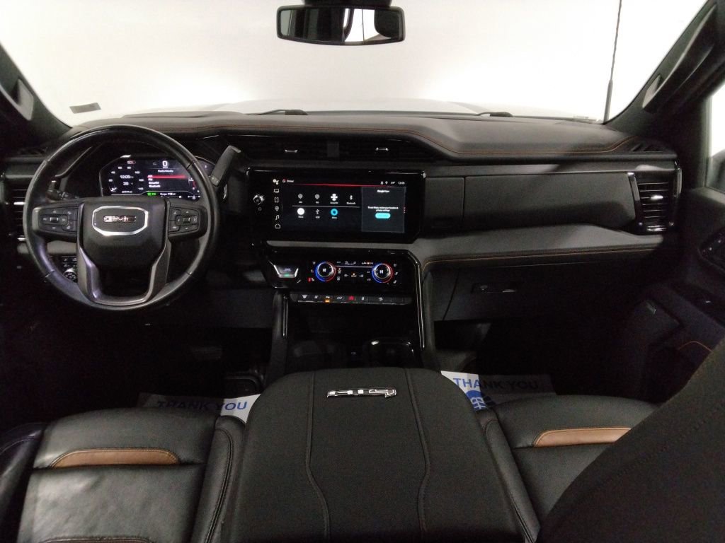 Used 2025 GMC Sierra 2500 AT4 image 36