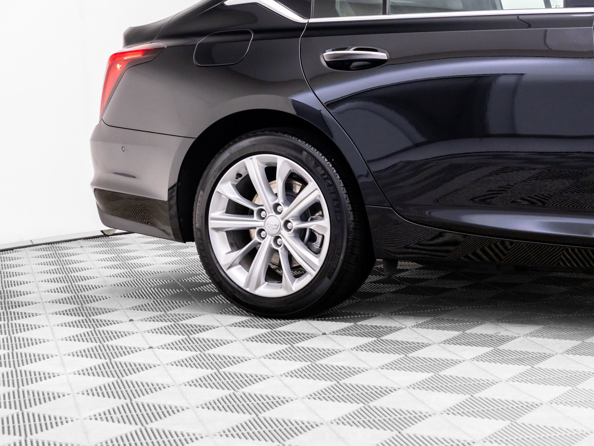 Used 2025 Cadillac CT5 Premium Luxury w/ Technology Package image 38