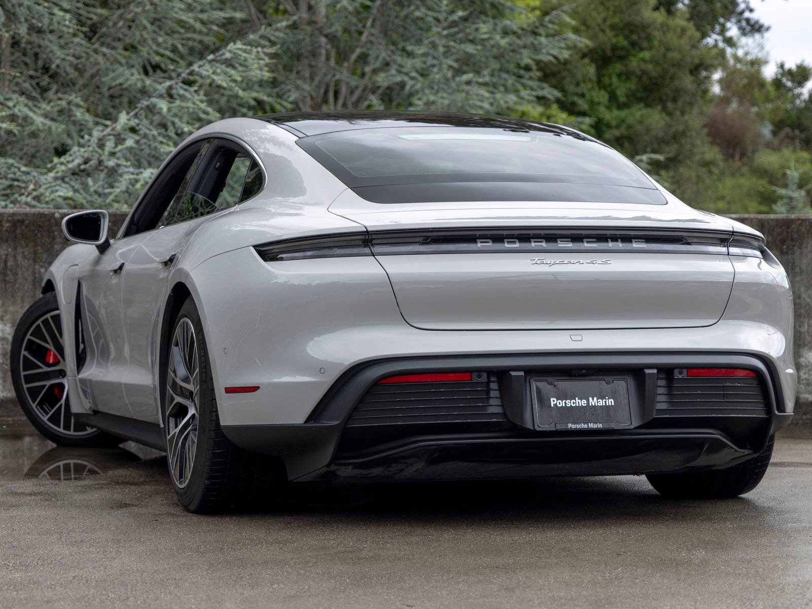 Certified 2022 Porsche Taycan 4S AWD/4WD image 3