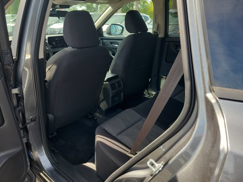 Certified 2026 Nissan Rogue SV FWD image 9