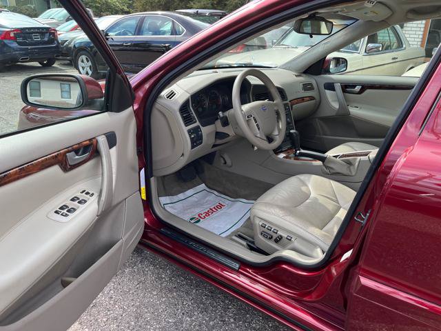 Used 2006 Volvo V70 2.4 FWD image 9
