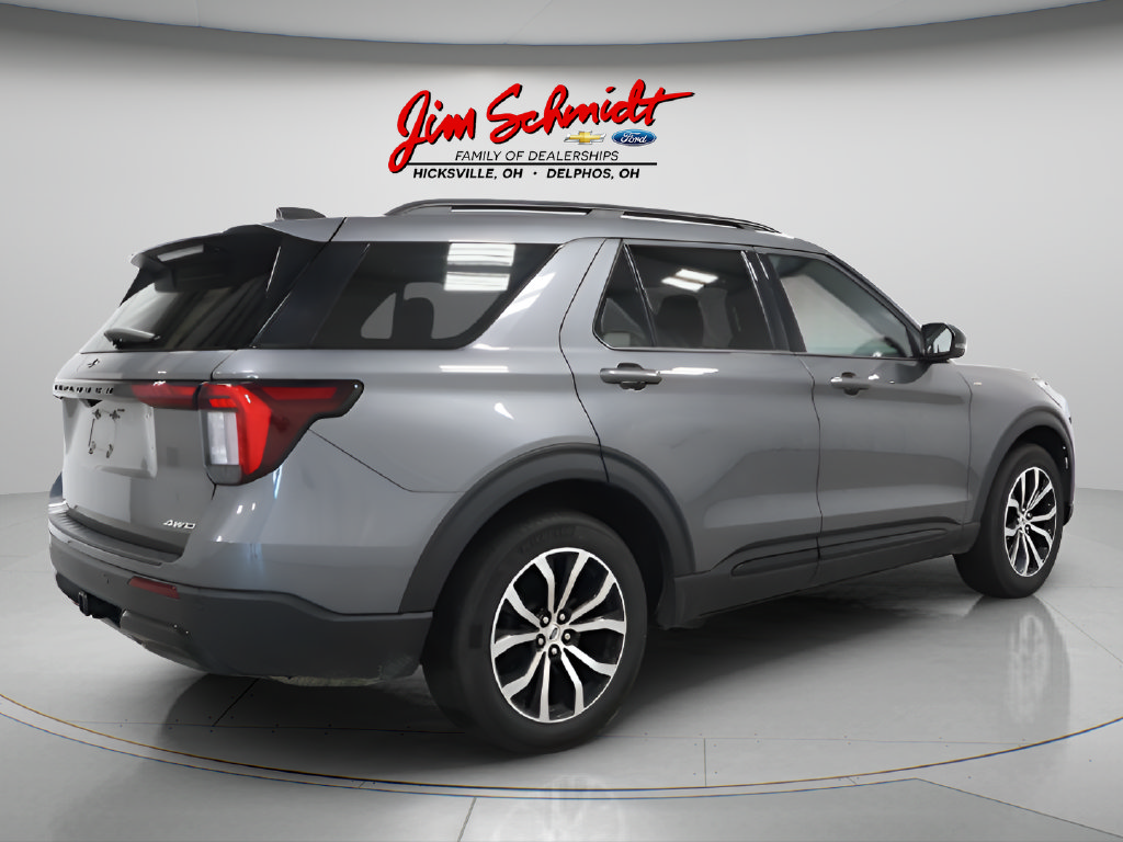 Used 2026 Ford Explorer ST-Line AWD/4WD image 4