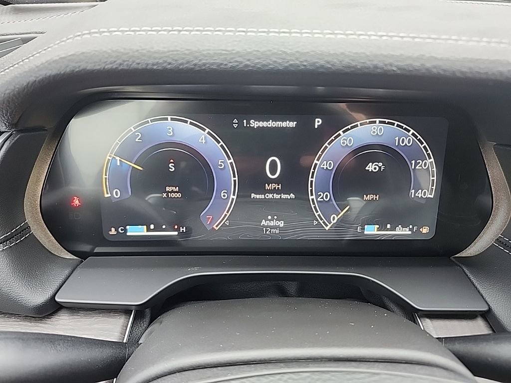 New 2025 Jeep Grand Cherokee L Limited w/ Trailer Tow Package image 27