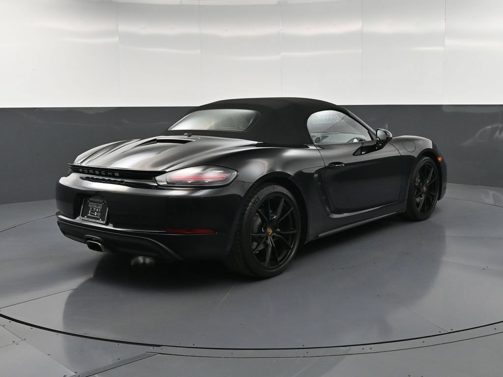 Certified 2024 Porsche 718 Boxster w/ Premium Package RWD image 8