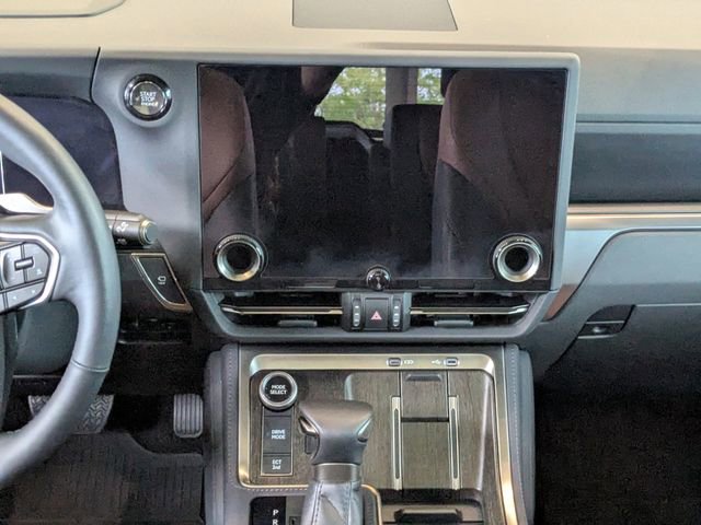 Certified 2025 Lexus GX 550 w/ Accessory Package (Z1) AWD/4WD image 16