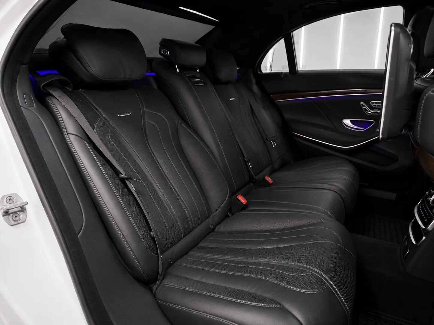 Used 2015 Mercedes-Benz S 63 AMG 4MATIC Sedan image 13
