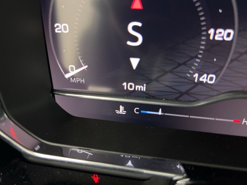 Used 2025 GMC Sierra 1500 SLT w/ SLT Premium Plus Package image 11