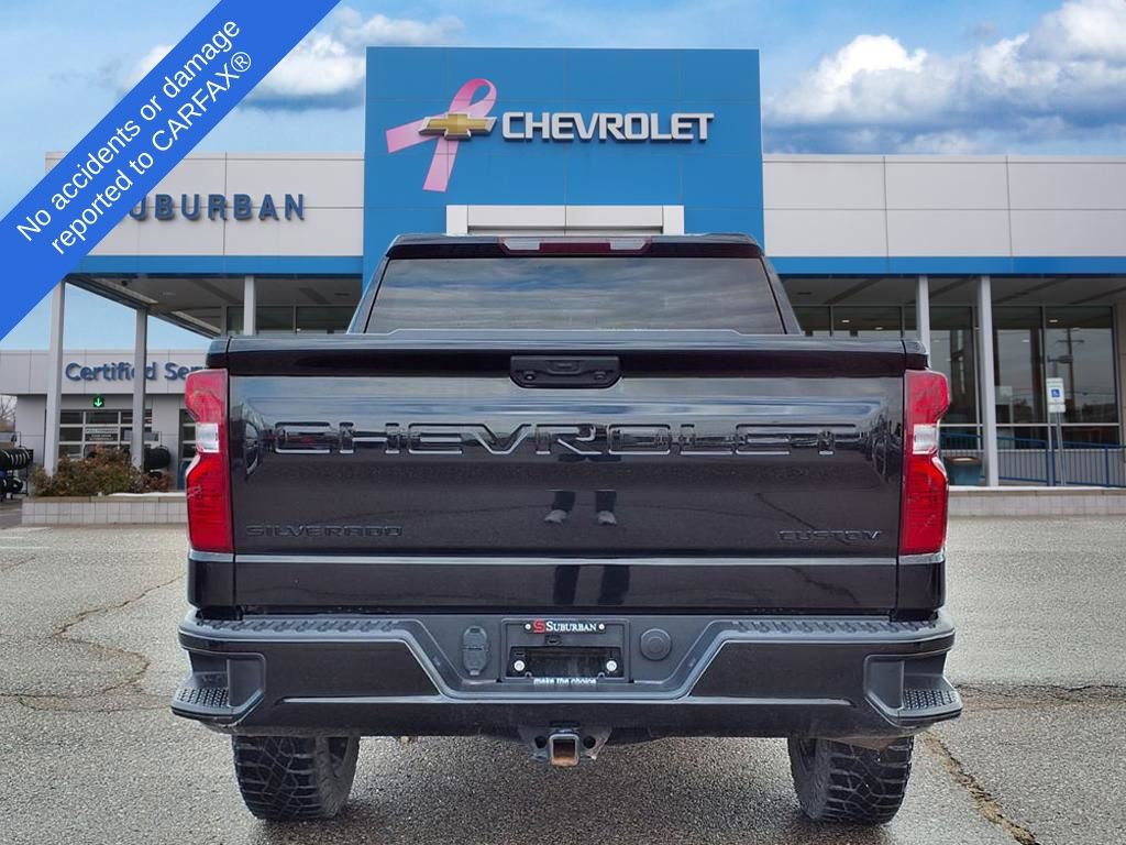 Used 2022 Chevrolet Silverado 1500 Custom Trail Boss w/ LPO, Dark Essentials Package image 7