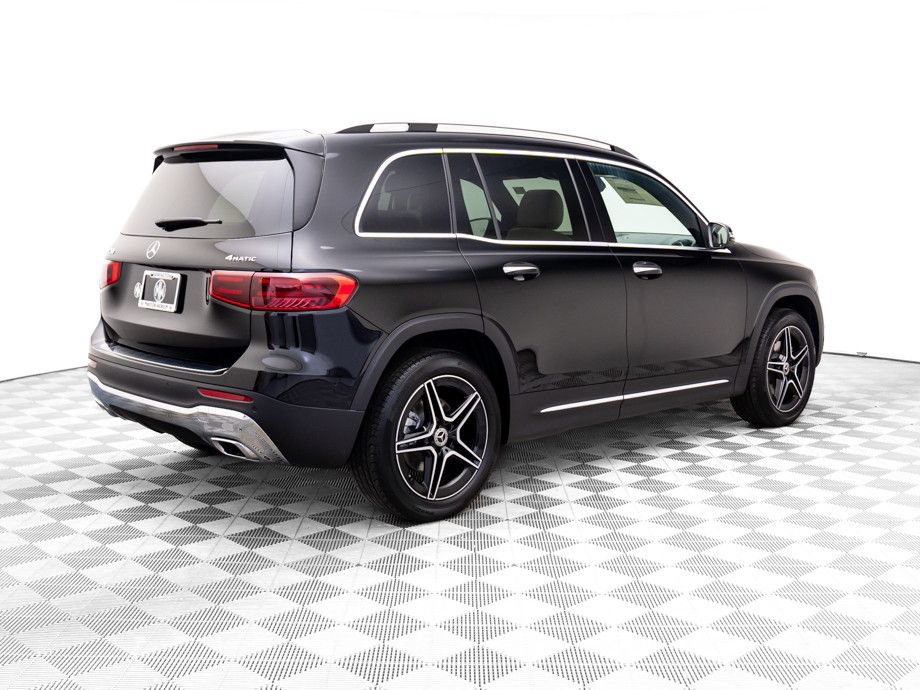New 2026 Mercedes-Benz GLB 250 4MATIC image 5