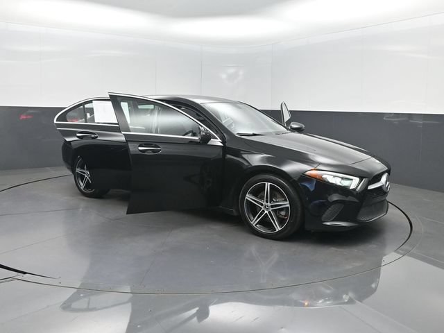 Used 2020 Mercedes-Benz A 220 image 38