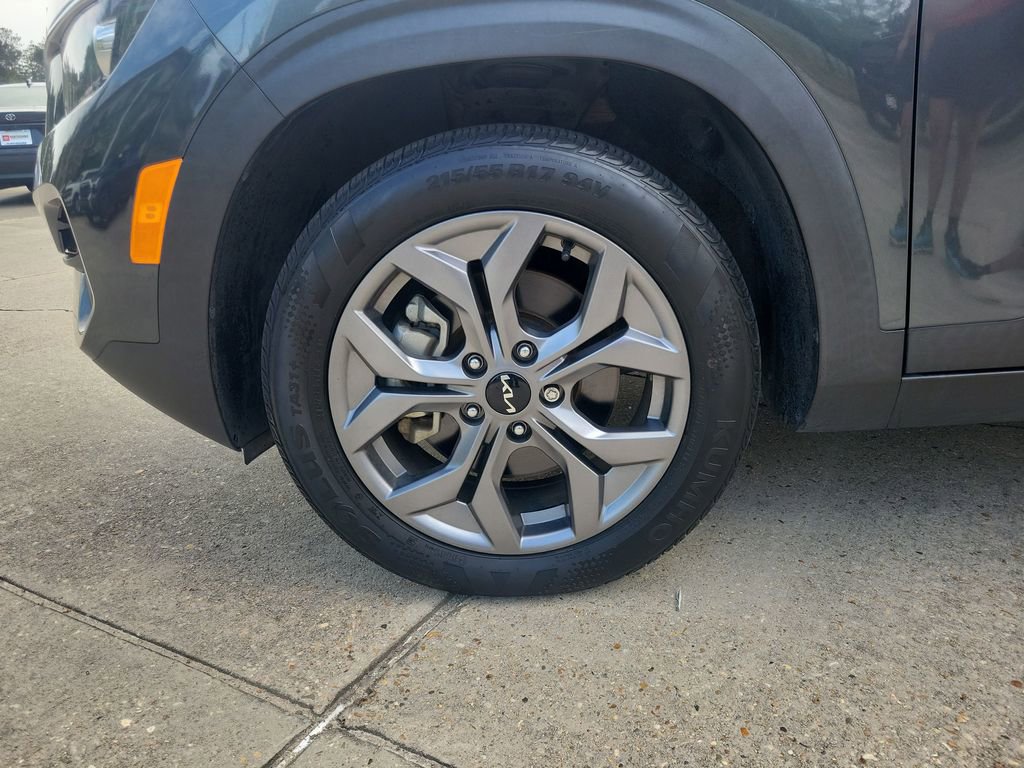 Used 2021 Kia Seltos EX image 36