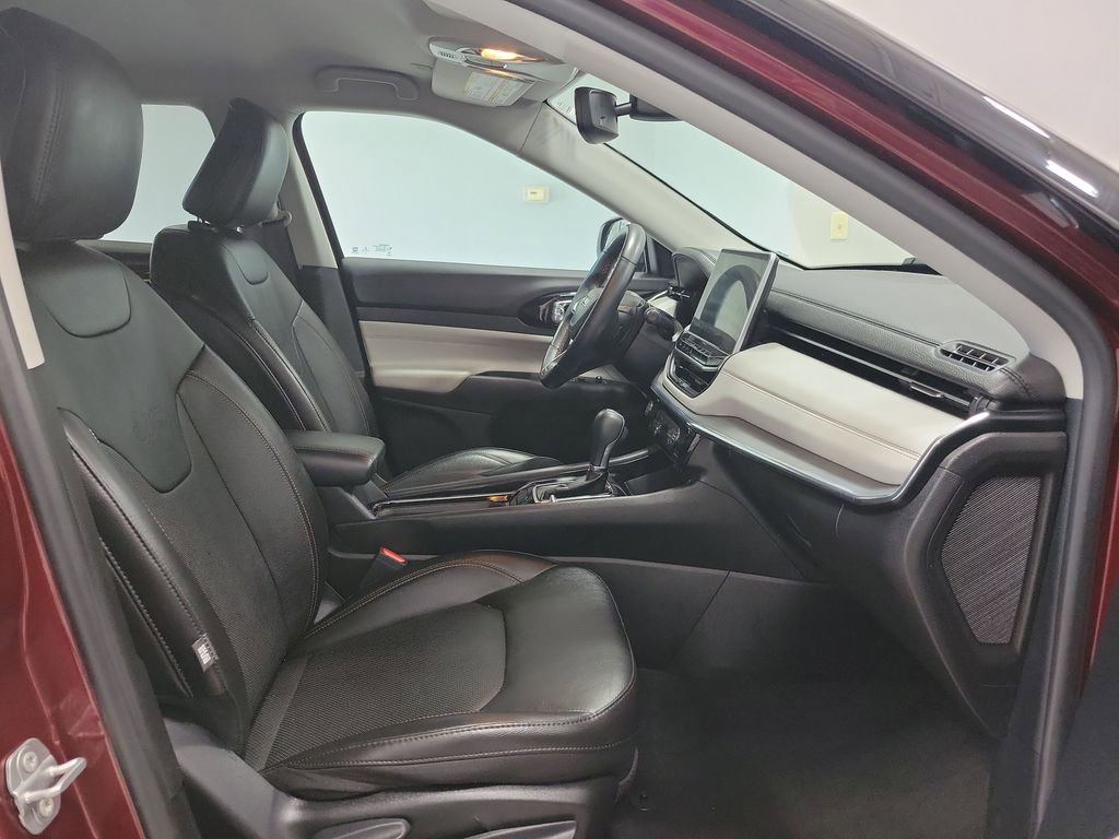 Used 2022 Jeep Compass Limited image 19