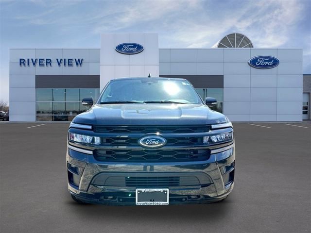 Used 2023 Ford Expedition Limited AWD/4WD image 2