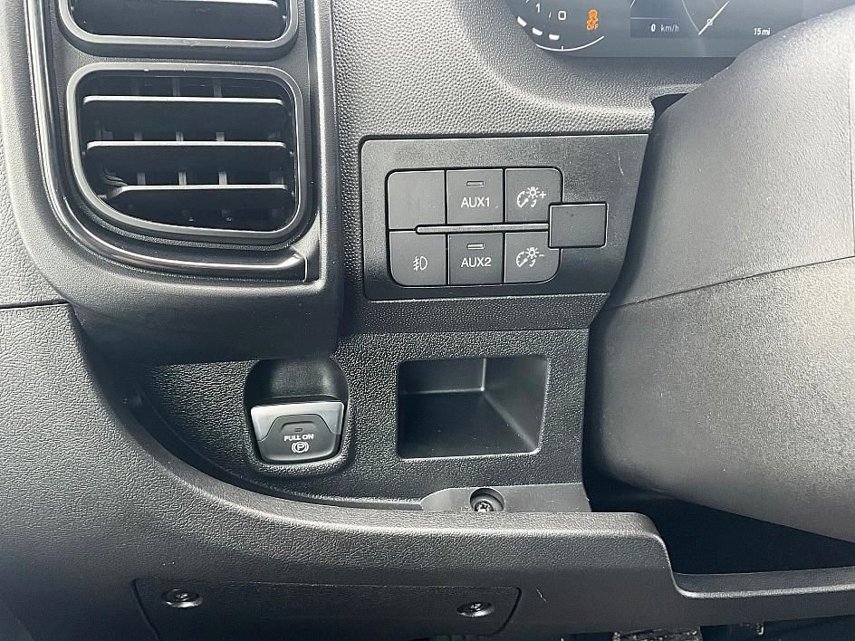 New 2026 RAM ProMaster 2500 w/ Premium Convenience Group image 16