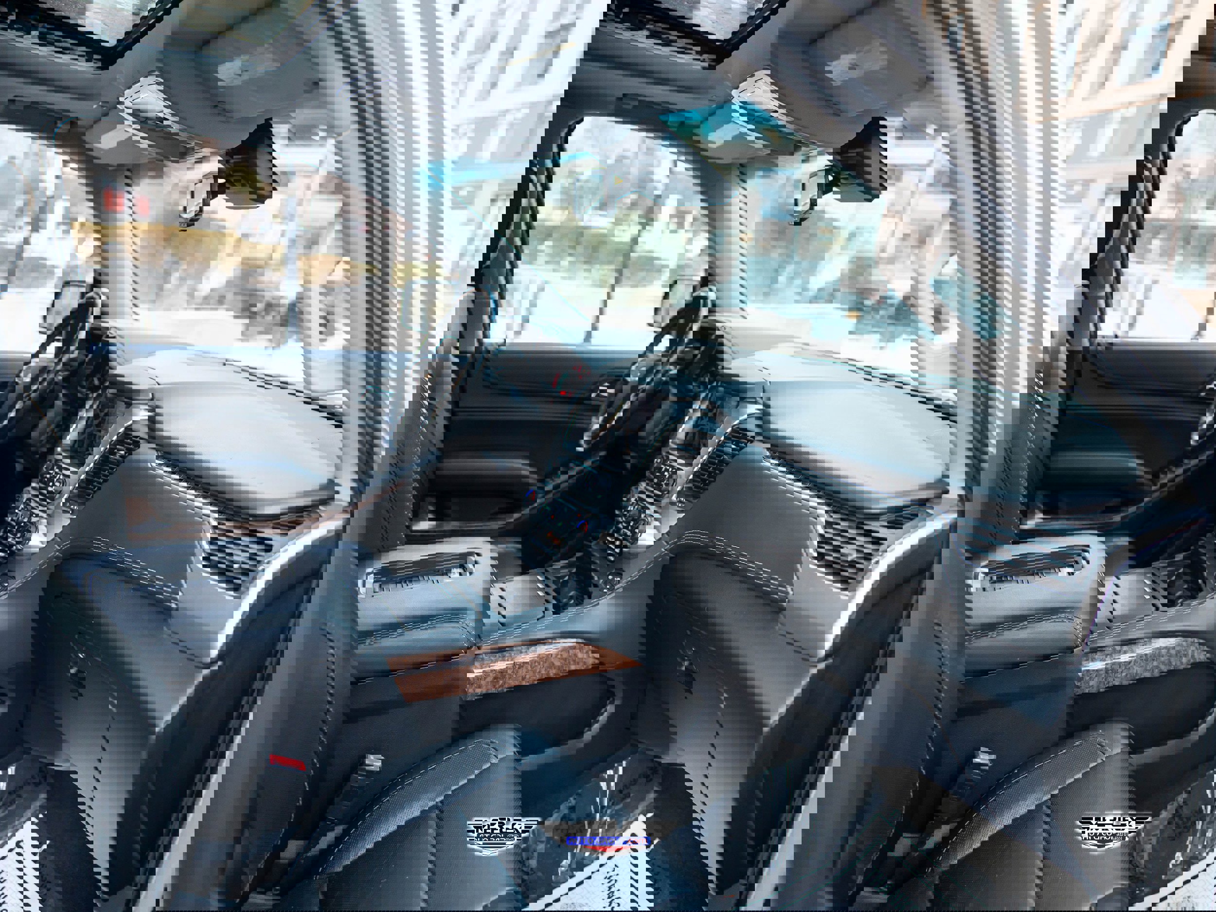 Used 2017 Chevrolet Suburban Premier image 15