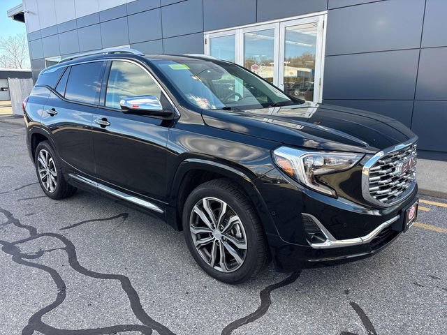 Used 2018 GMC Terrain Denali w/ Advanced Safety Package image 7