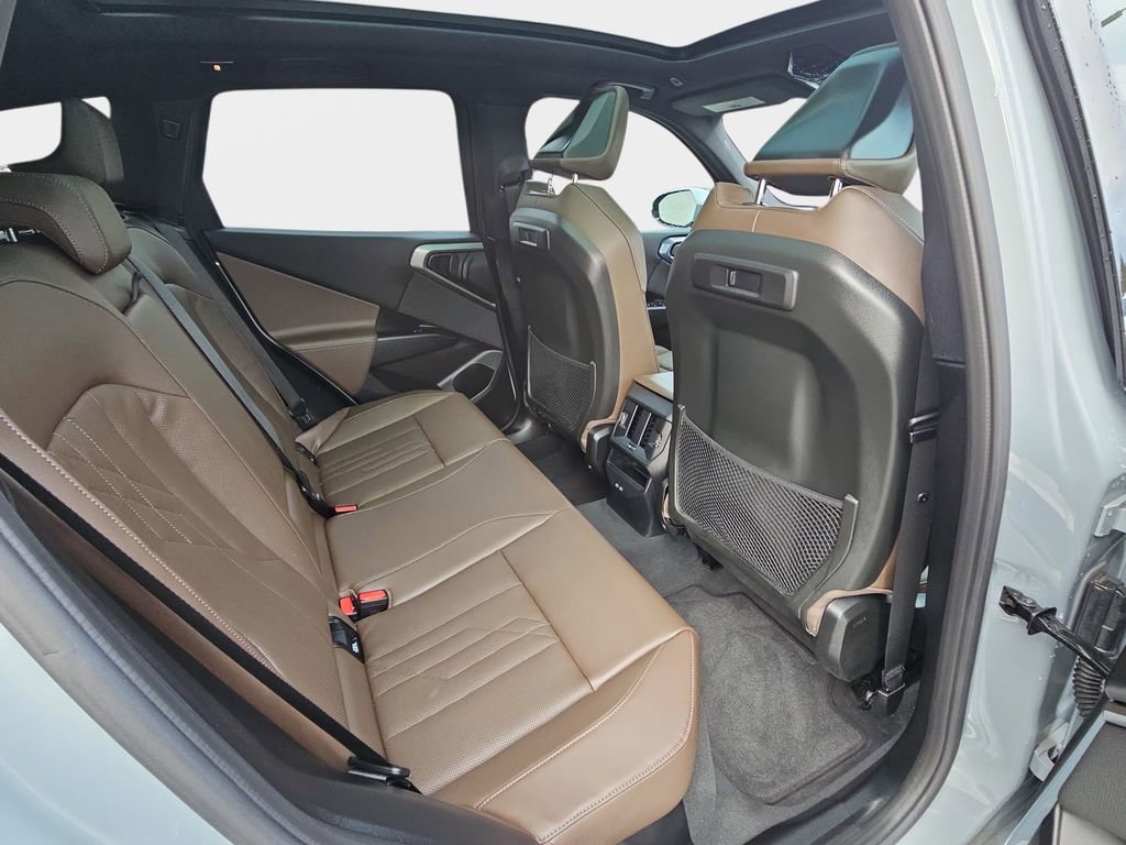 Used 2025 BMW X3 xDrive30i image 16