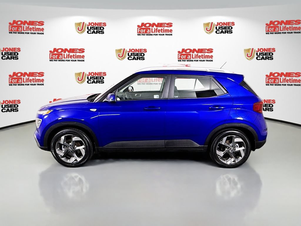 Certified 2024 Hyundai Venue SEL FWD image 15