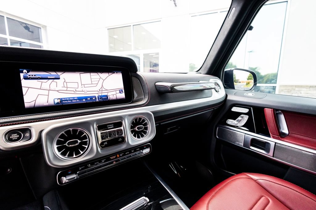 Used 2025 Mercedes-Benz G 550 image 38
