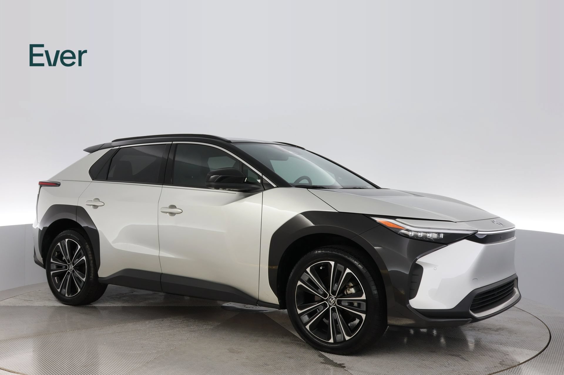 Used 2024 Toyota bZ4X AWD w/ Weather Package image 14