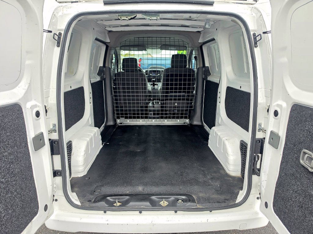 Used 2019 Nissan NV200 SV FWD image 6