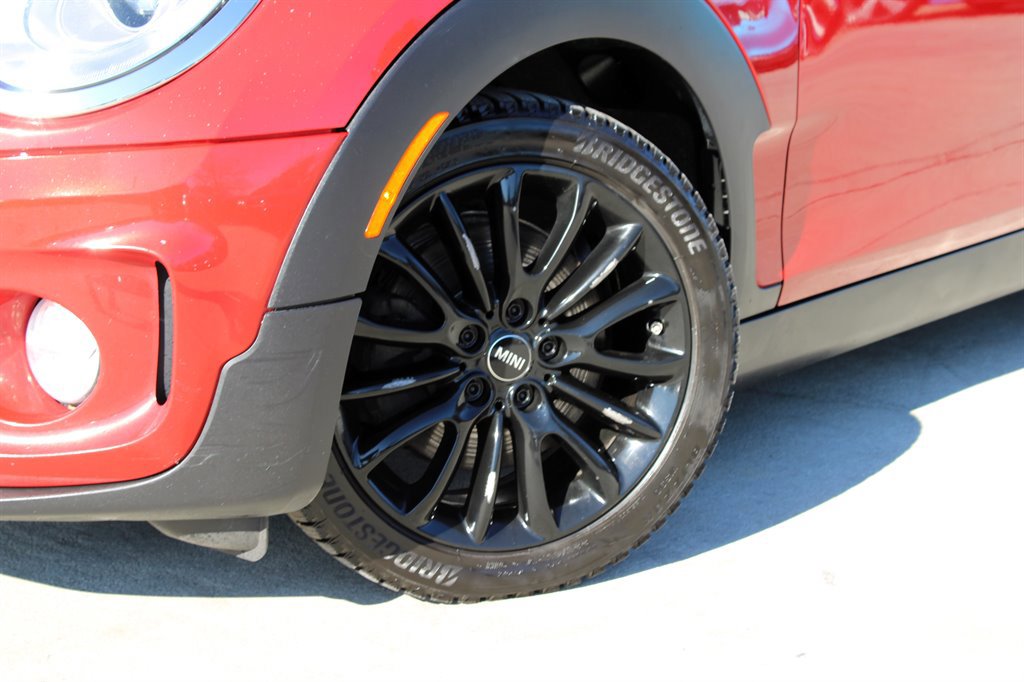 Used 2016 MINI Cooper Clubman S image 10