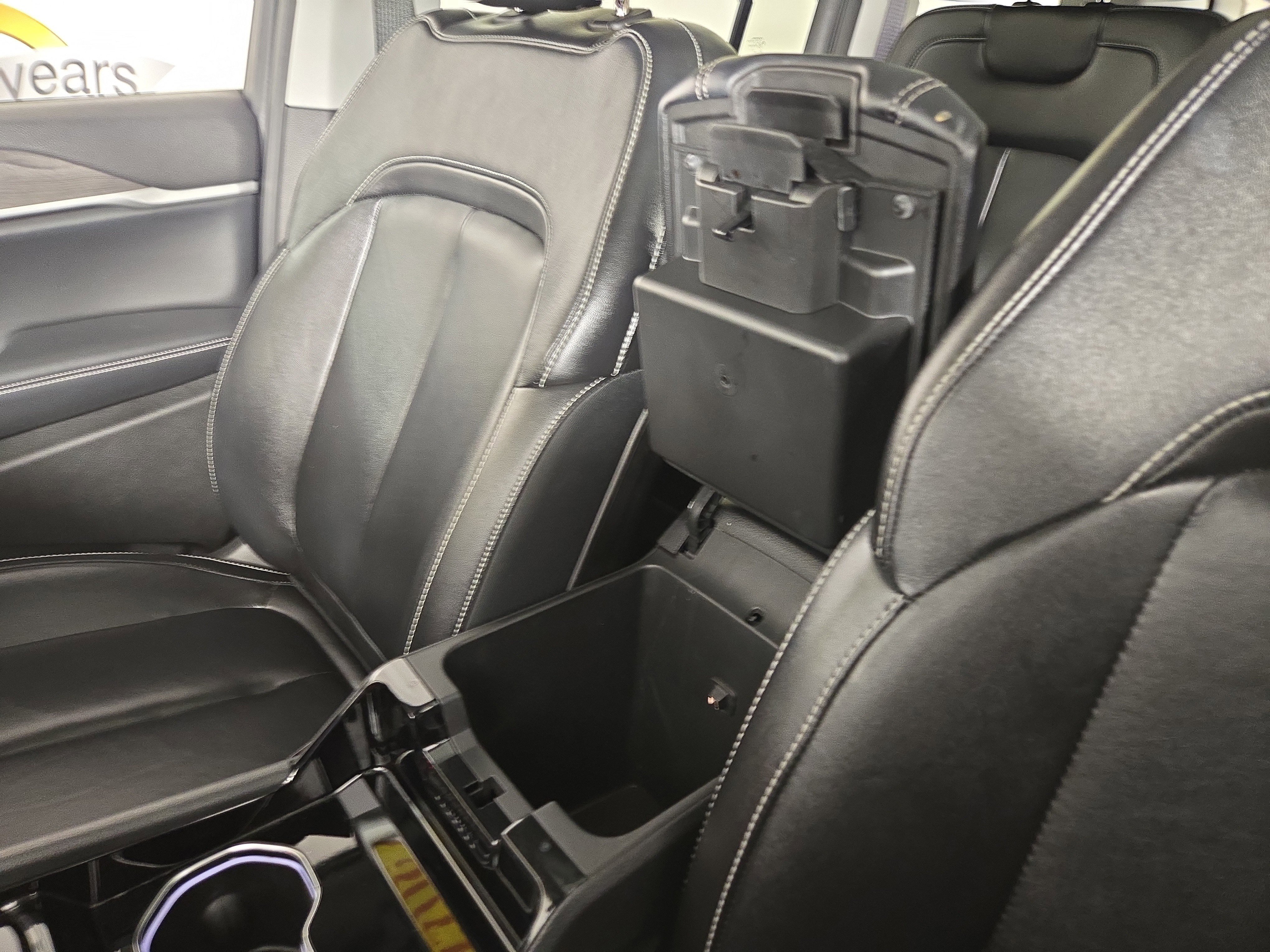 Used 2022 Jeep Grand Cherokee Limited AWD/4WD image 30
