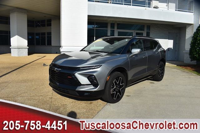 Used 2023 Chevrolet Blazer RS w/ Driver Confidence II Package FWD image 5