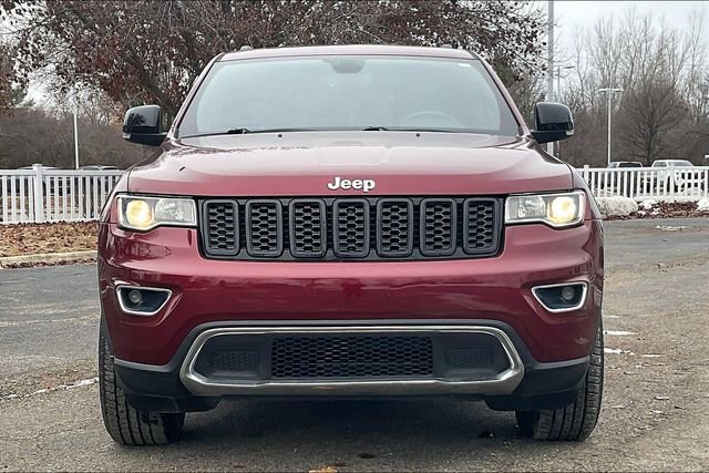 Used 2019 Jeep Grand Cherokee Limited image 3