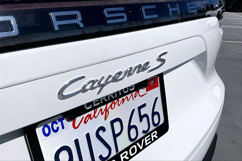 Used 2021 Porsche Cayenne S AWD/4WD image 22