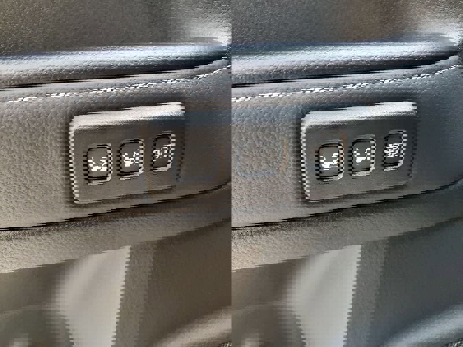 Used 2023 Toyota 4Runner Limited image 19