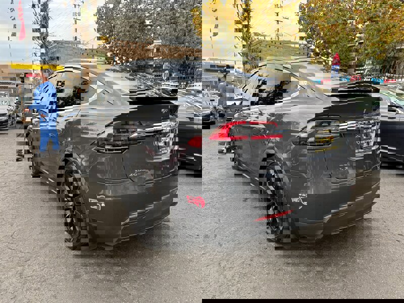 Used 2016 Tesla Model X Performance image 7