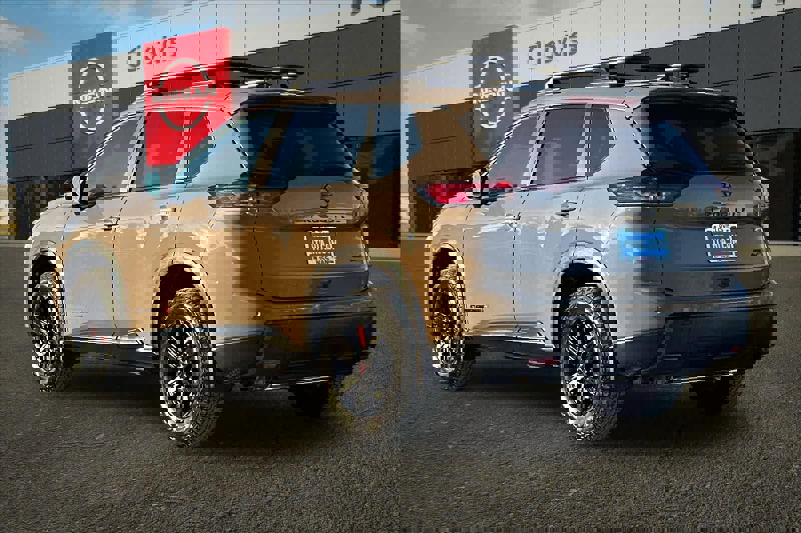 New 2026 Nissan Rogue Rock Creek image 7