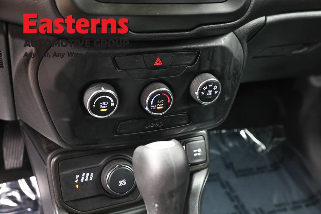 Used 2020 Jeep Renegade Sport AWD/4WD image 19