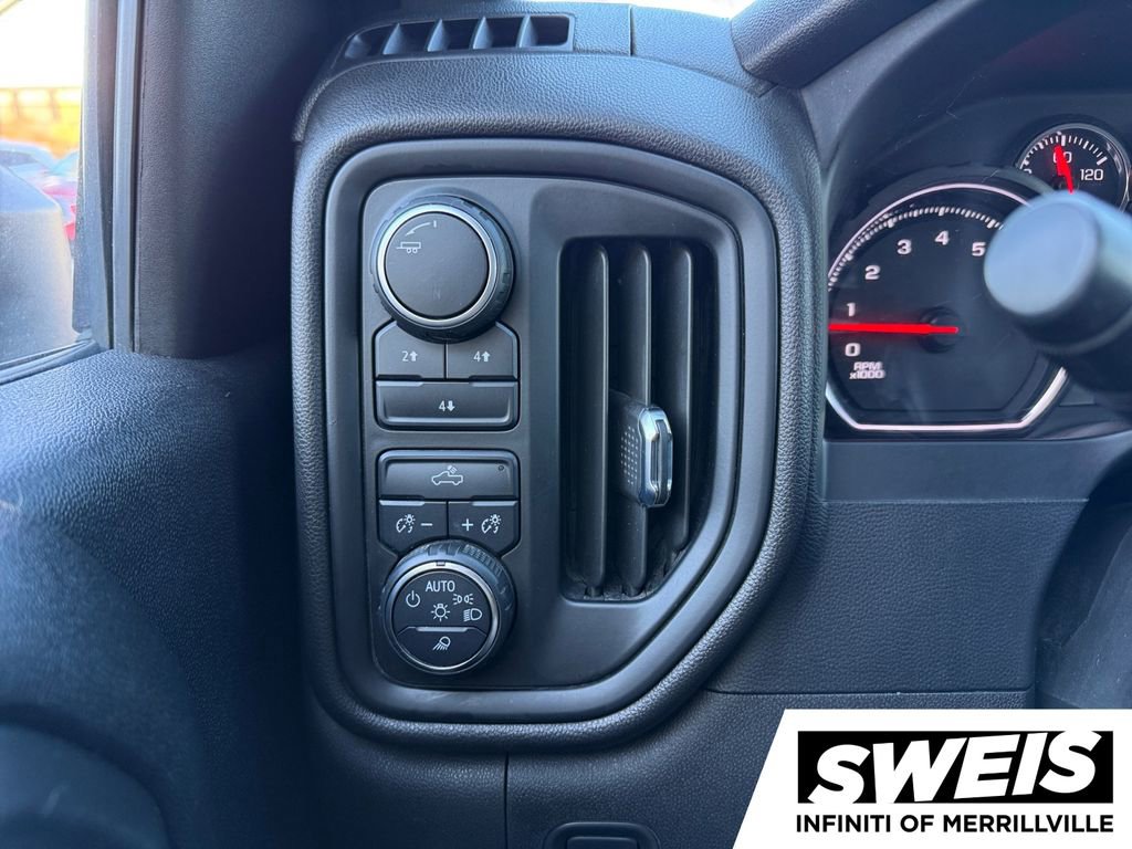 Used 2022 Chevrolet Silverado 2500 W/T w/ WT Safety Package image 2