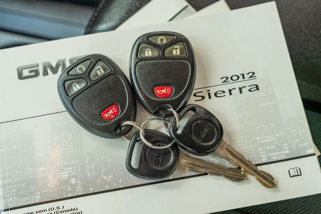 Used 2012 GMC Sierra 2500 SLT w/ SLT Convenience Package image 47