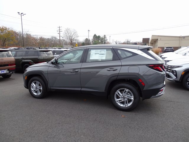 New 2026 Hyundai Tucson SE image 8