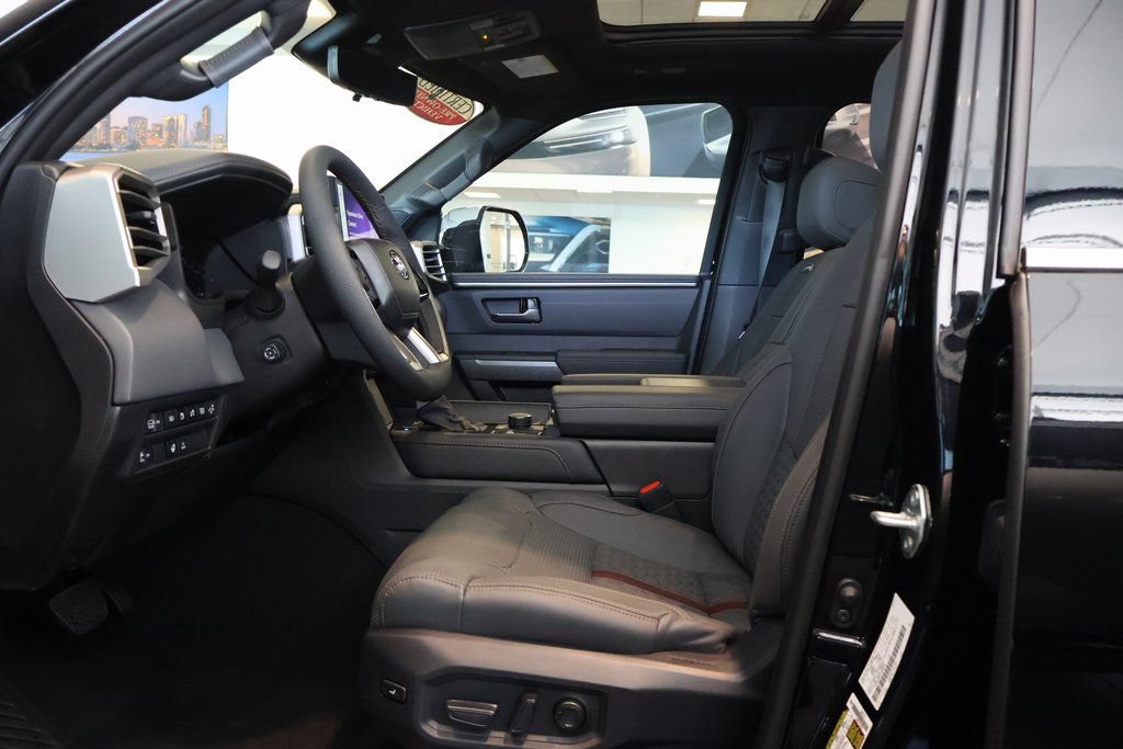 Used 2026 Toyota Sequoia Capstone AWD/4WD image 9