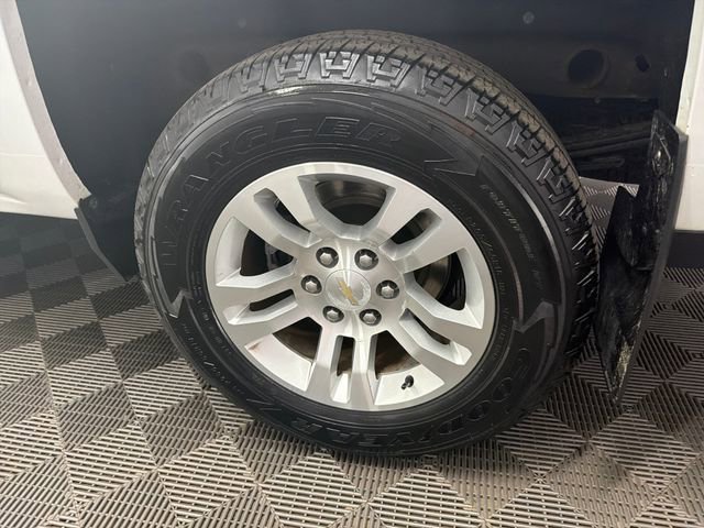 Used 2018 Chevrolet Silverado 1500 LT w/ All Star Edition AWD/4WD image 40