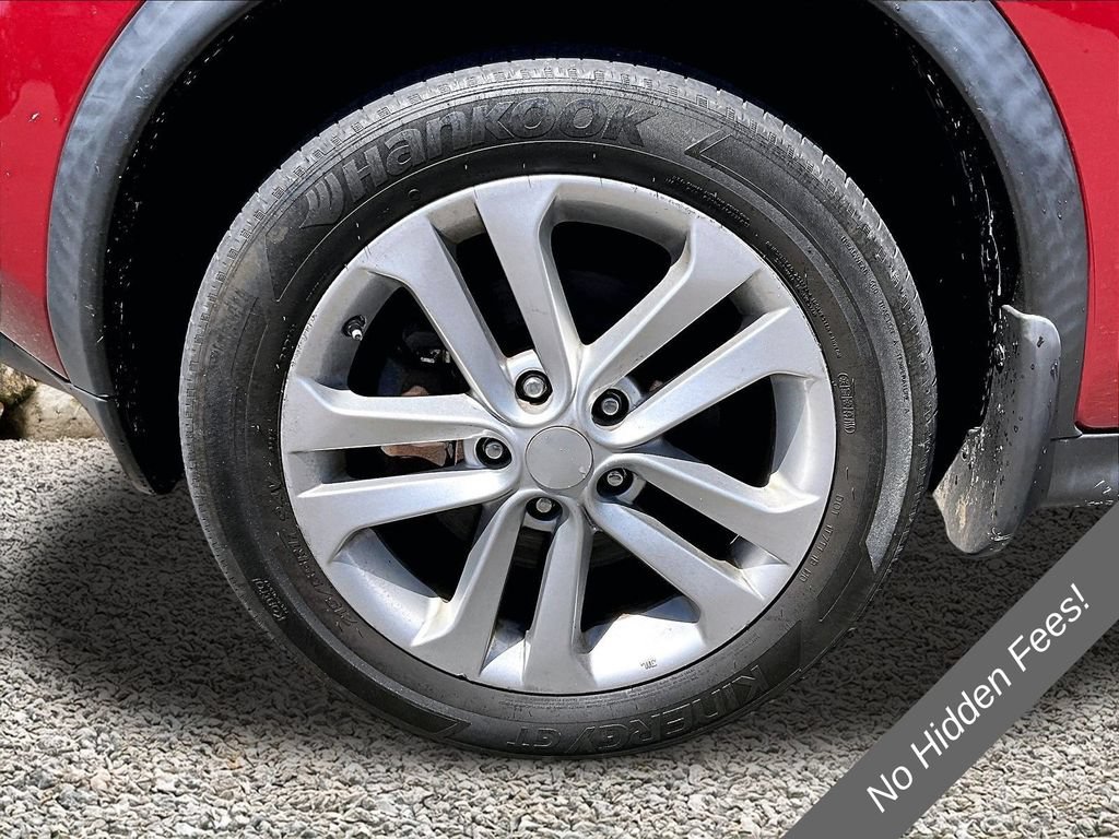 Used 2011 Nissan Juke SV AWD/4WD image 7