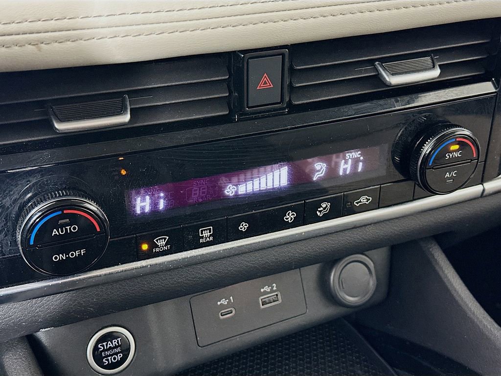 Used 2021 Nissan Rogue SV image 22