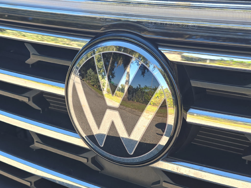 Used 2024 Volkswagen Atlas SE FWD image 32
