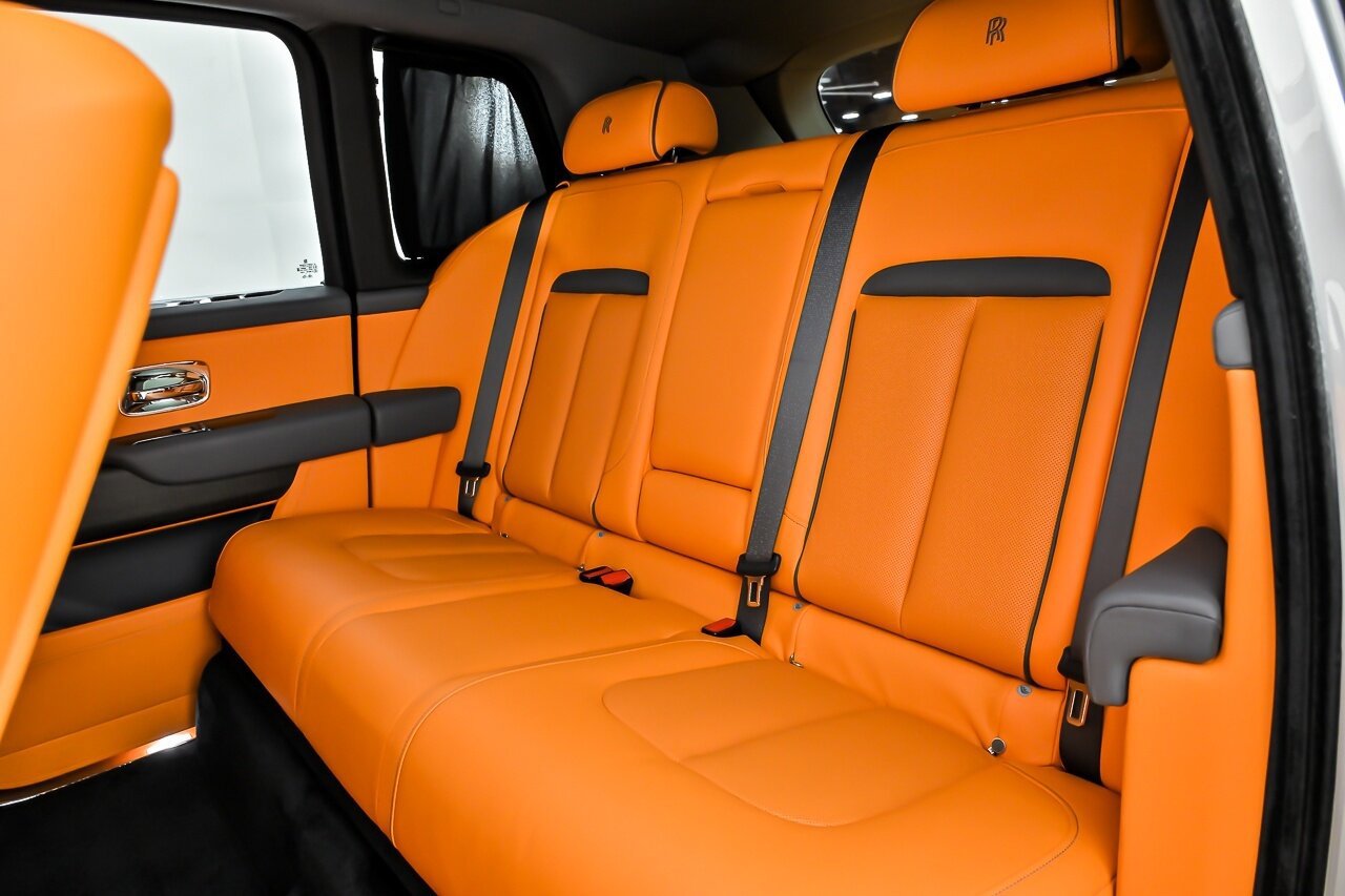 Used 2022 Rolls-Royce Cullinan AWD/4WD image 21