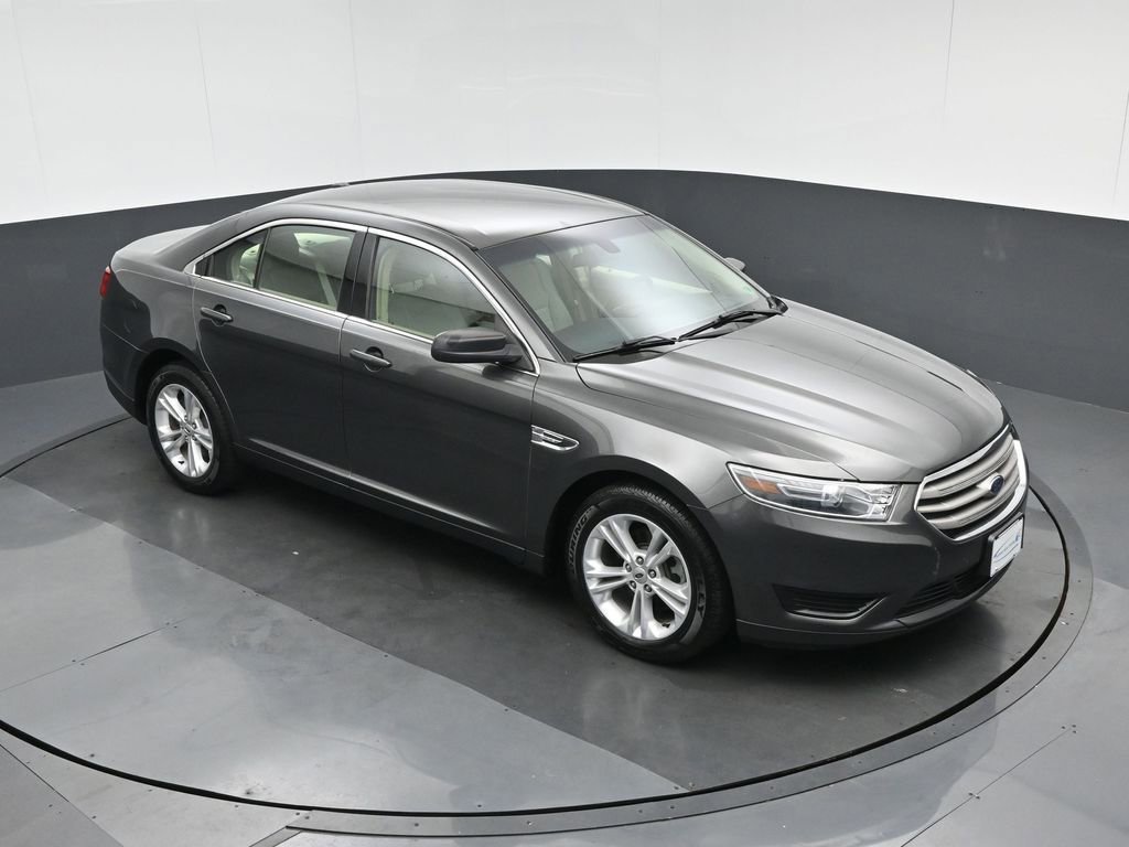 Used 2017 Ford Taurus SE image 51