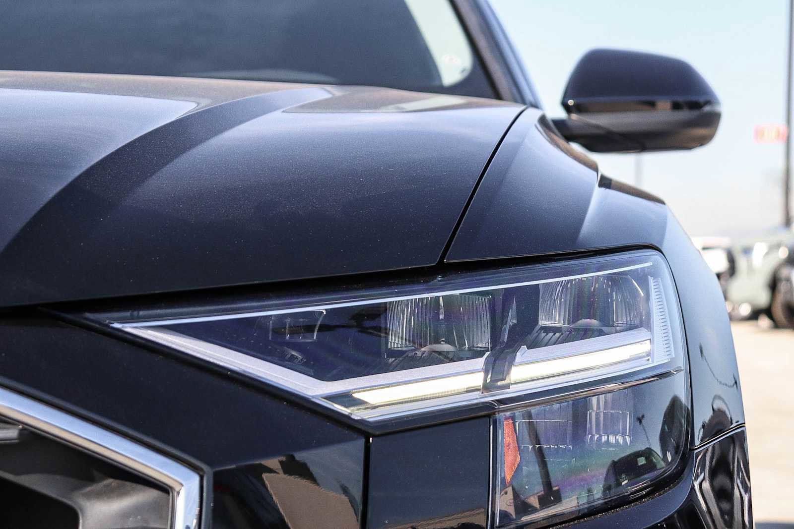 Used 2022 Audi Q8 Premium Plus image 7