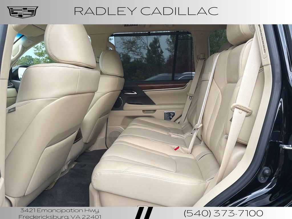Used 2019 Lexus LX 570 4WD w/ Luxury Package image 11