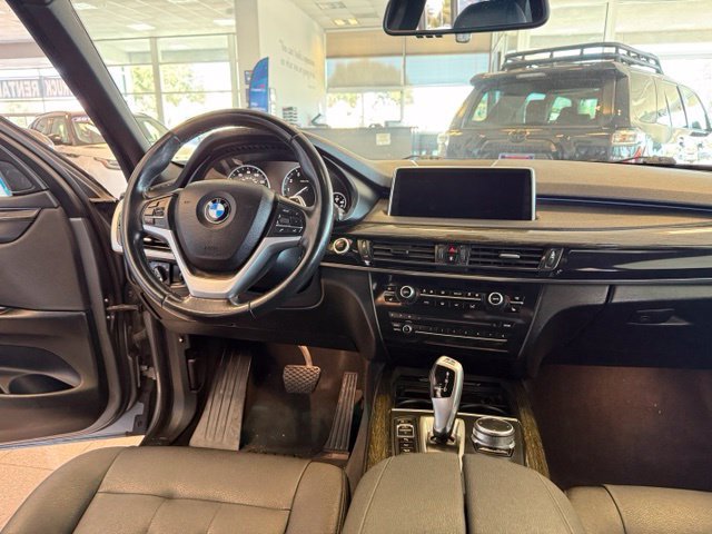 Used 2018 BMW X5 xDrive40e AWD/4WD image 5