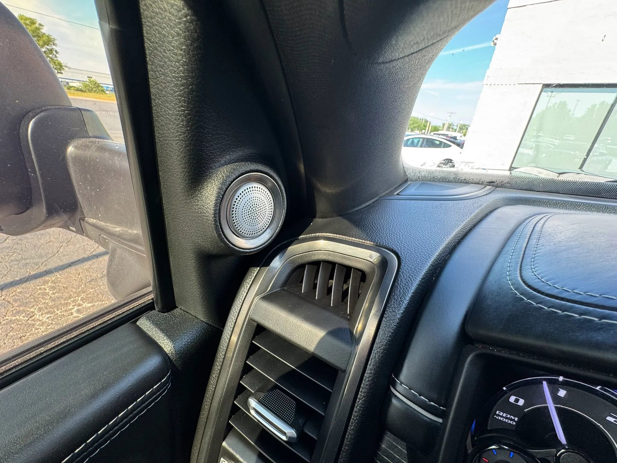 Used 2021 RAM 2500 Limited AWD/4WD image 52
