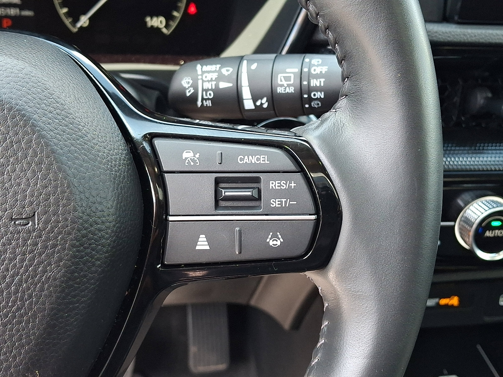Used 2024 Honda CR-V EX-L image 23