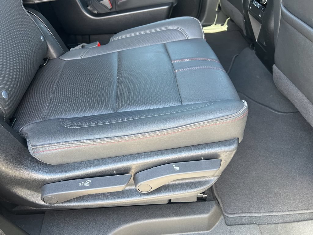 Used 2024 Chevrolet Tahoe RST w/ Luxury Package AWD/4WD image 20
